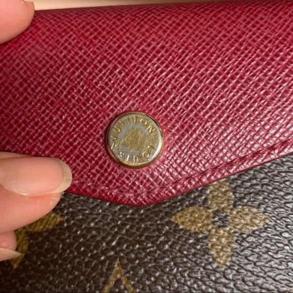 ❌SOLD❌Louis Vuitton Multi Sarah MNG Fuchsia Wallet🌺 - Picture 8 of 12